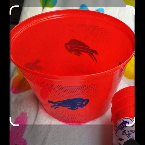Buffalo Bills Popcorn Bucket - Picture 1 of 1